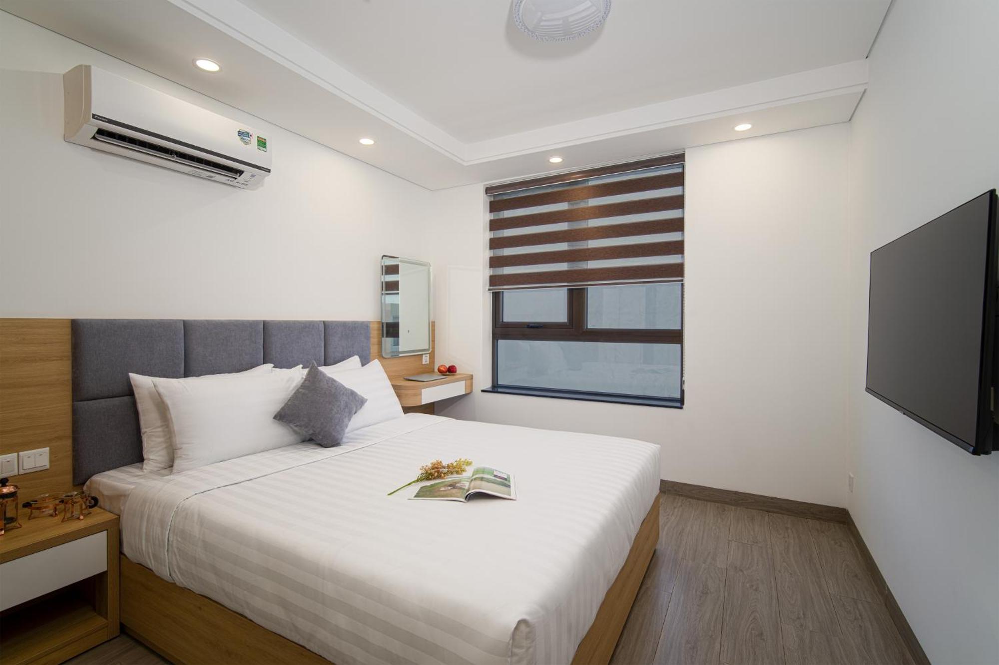 Hsuites Riverside Hotel And Apartment Da Nang Room photo