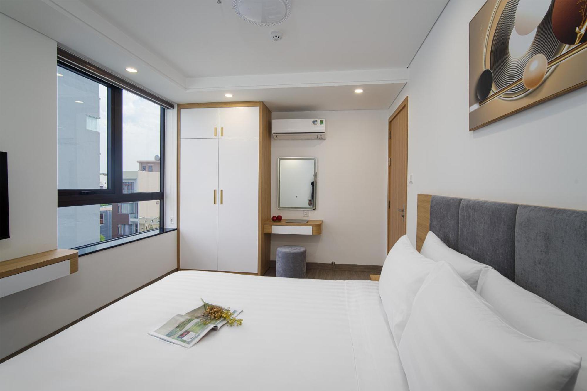 Hsuites Riverside Hotel And Apartment Da Nang Room photo