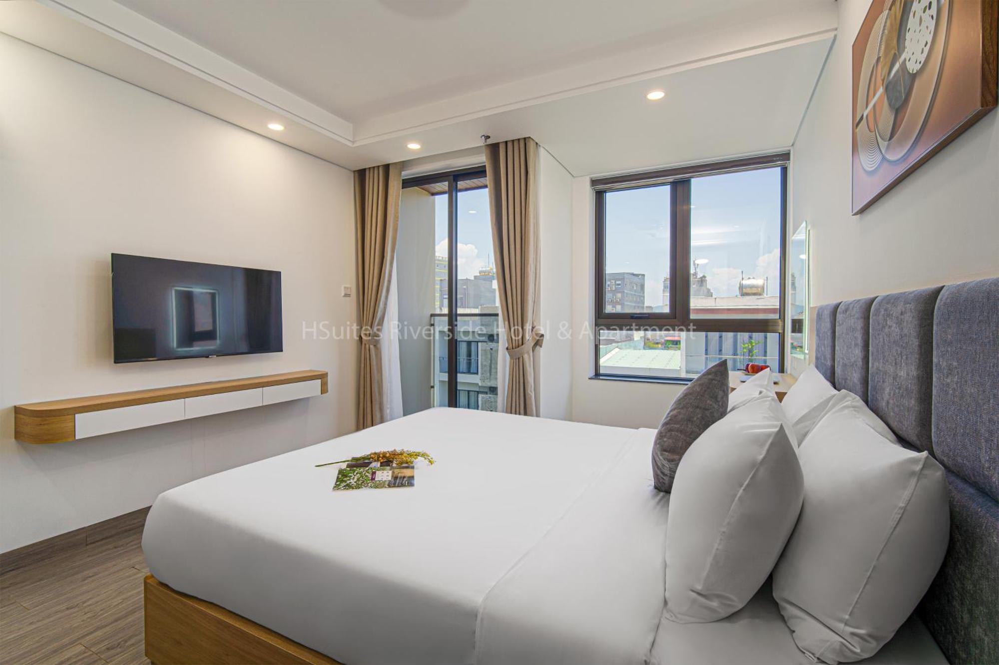 Hsuites Riverside Hotel And Apartment Da Nang Room photo